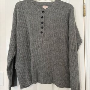 Elegant Gray Button-Up Women's Sweater
